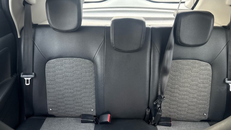 Renault Zoe 100kW i GT Line R135 50kWh Rapid Charge 5dr Auto Electric Hatchback